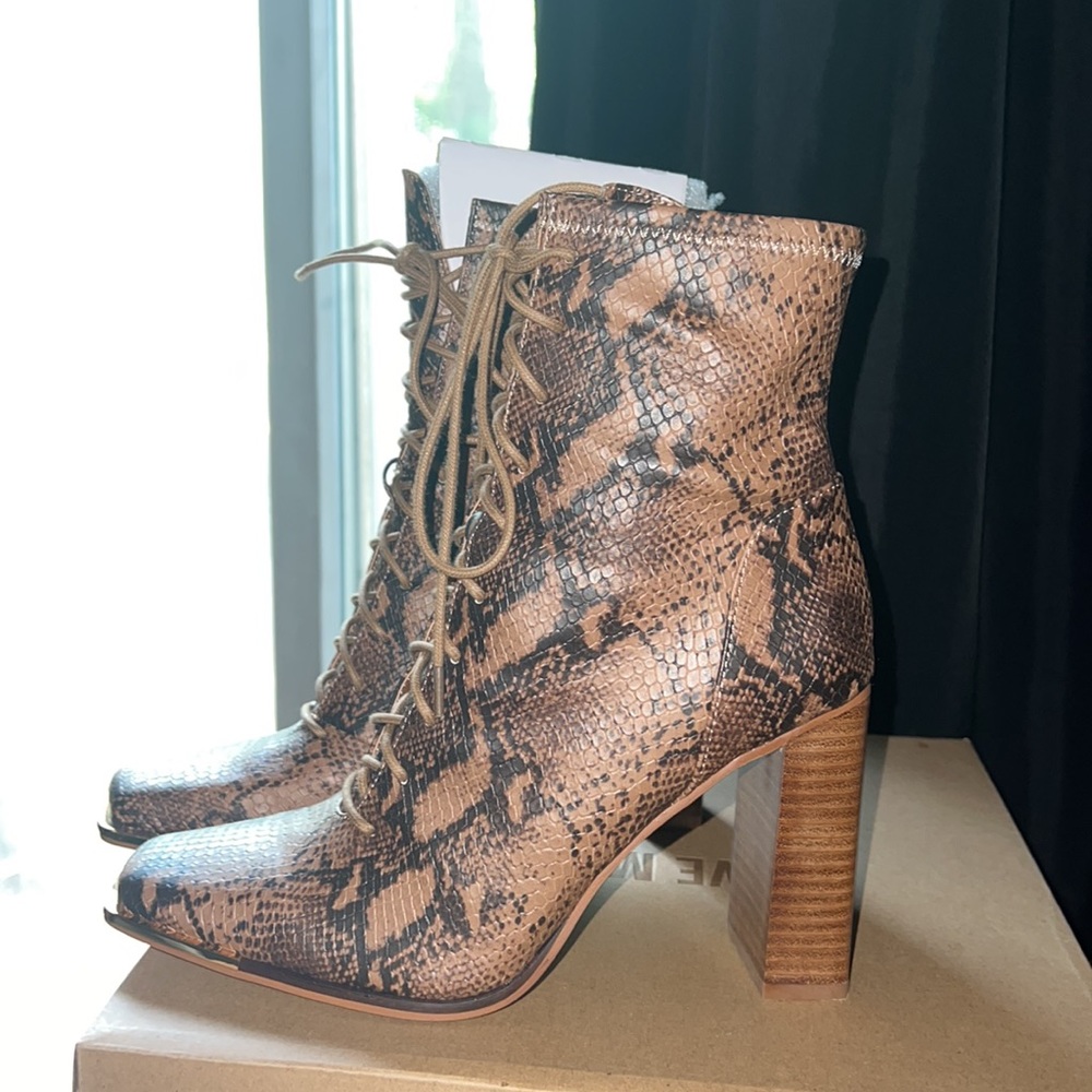 FRANNIE Brown Snake Bootie